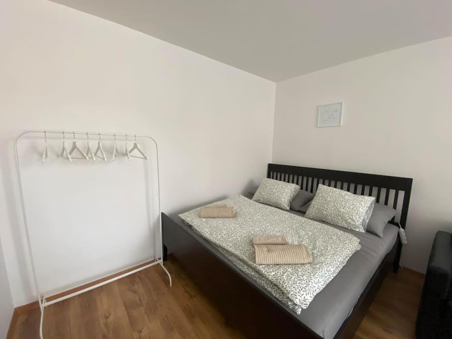 ヴァルチツェApartman Ve Valticichアパートメント エクステリア 写真